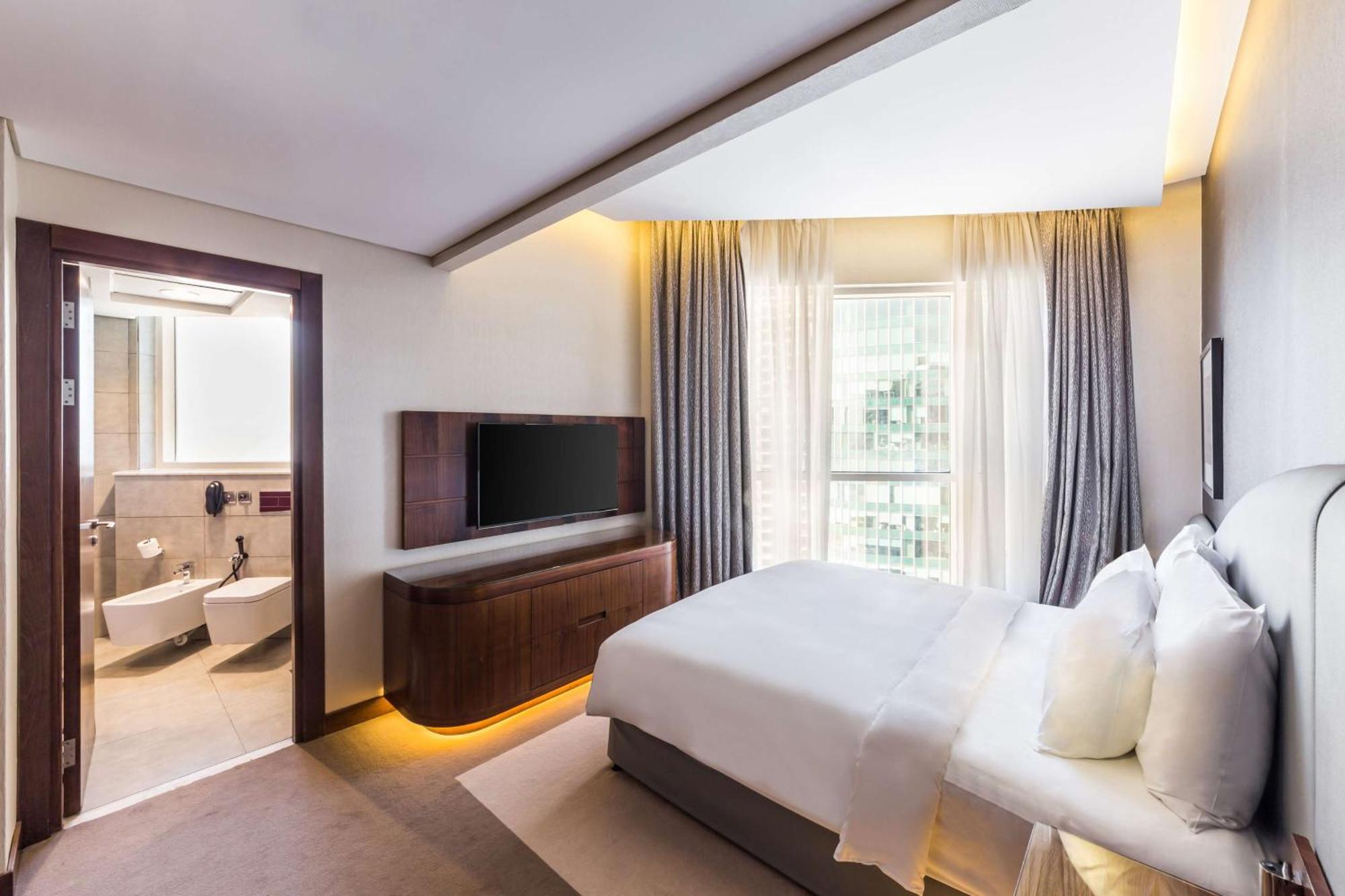 Radisson Blu Hotel, Dubai Waterfront Zewnętrze zdjęcie
